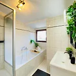 아파트 Cinema - Balkon & Beamer *