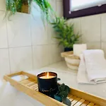 Cinema - Balkon & Beamer 아파트 *