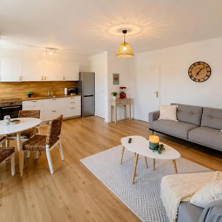 Apartament Cinema - Balkon & Beamer