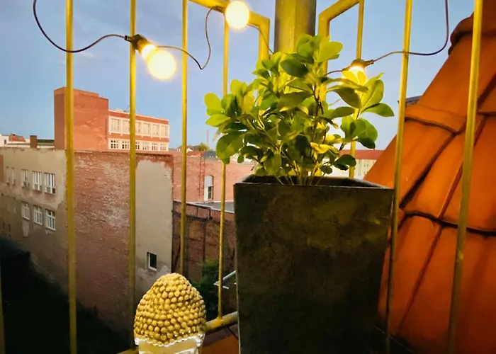 Cinema - Balkon & Beamer Apartman