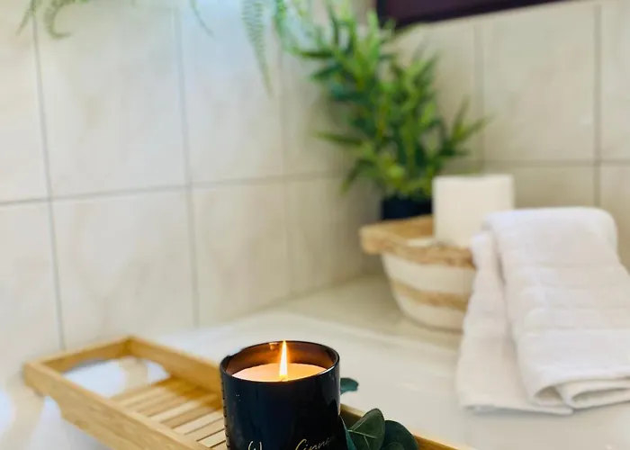 Cinema - Balkon & Beamer Apartman *